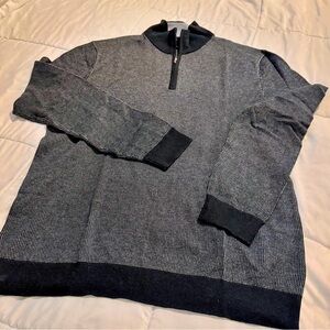 Men's Black and Gray Sweater